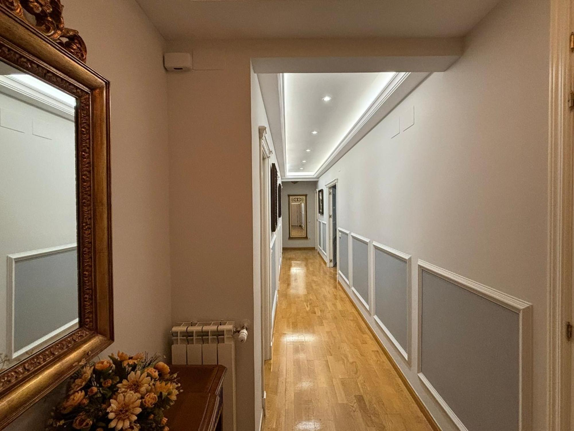 Gran Via 55 Apartment Madrid Ngoại thất bức ảnh